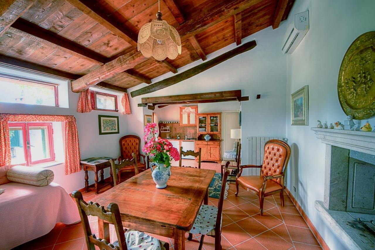 B&B Villa Mirami Сатурния Стая снимка